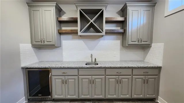 $585,000 | 8140 Northwest 90th Street, Kansas City, MO 64153