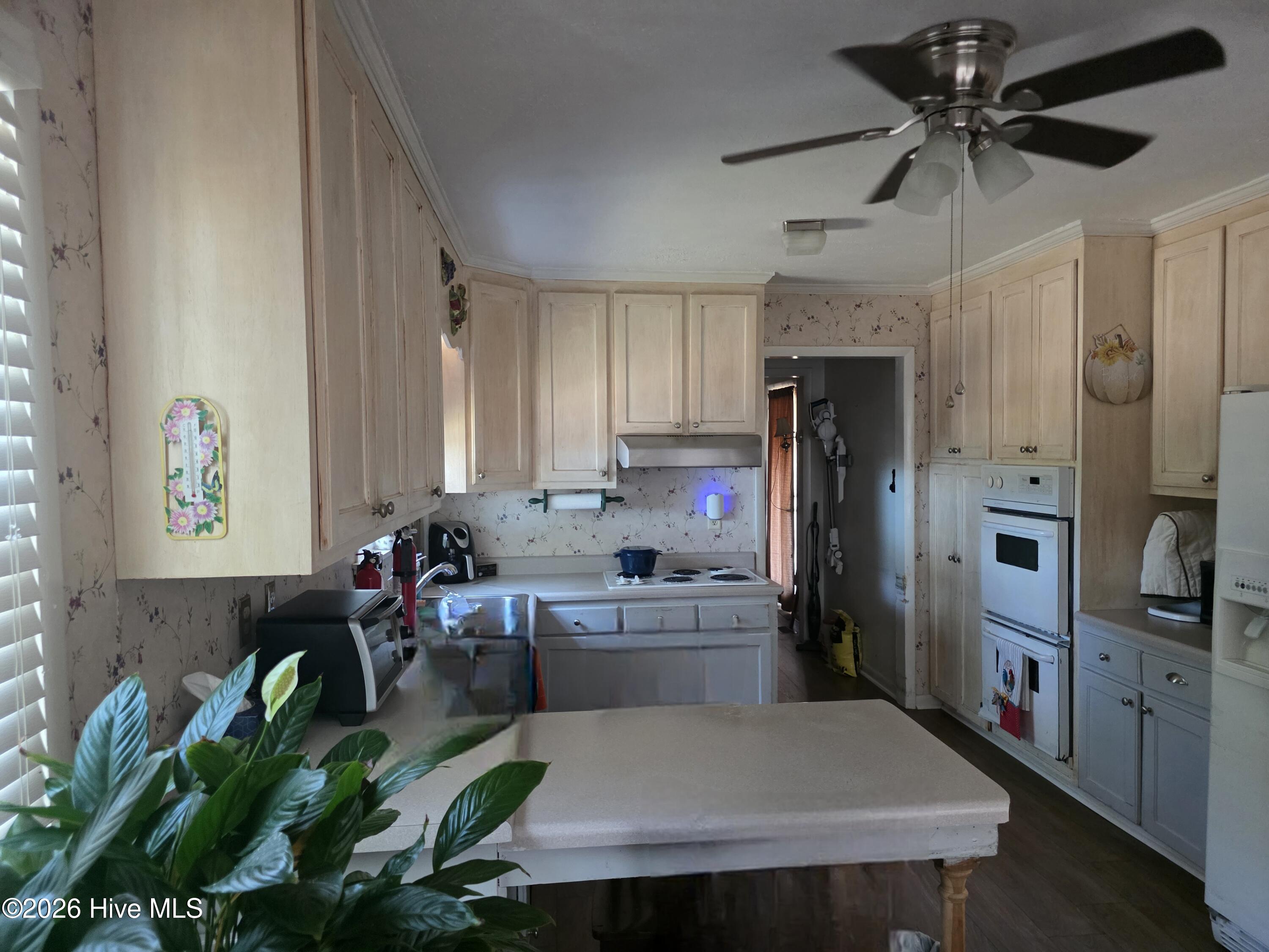 1500 Microwave Tower Road Roseboro, NC 28382 - Photo 7 of 22 20260416_133727