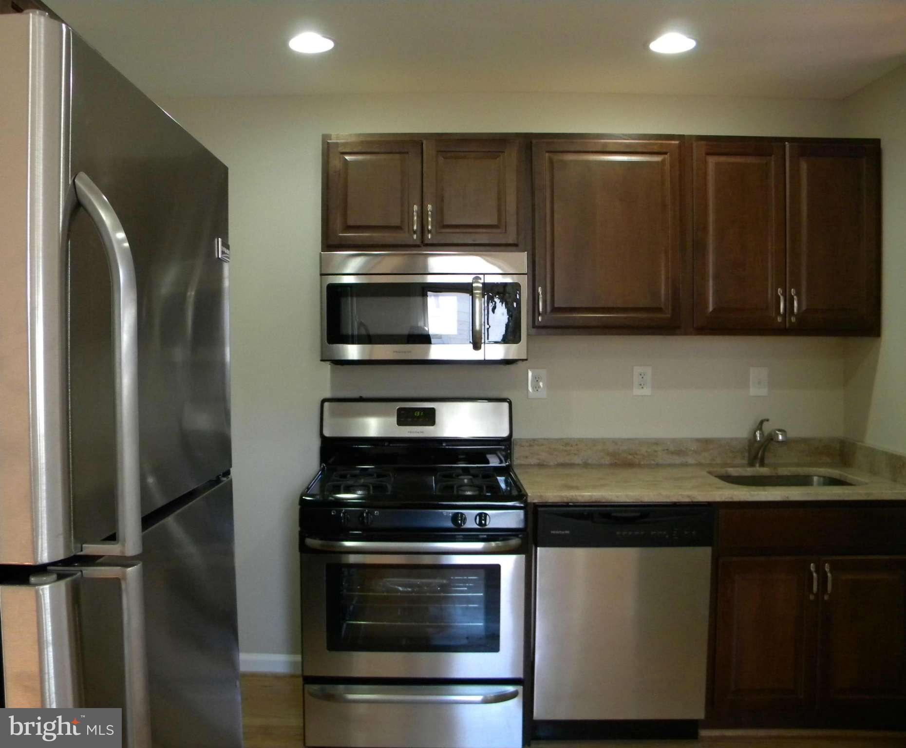 2409 Fire House Road Hyattsville, MD 20785 - Photo 3 of 30 Kitchen