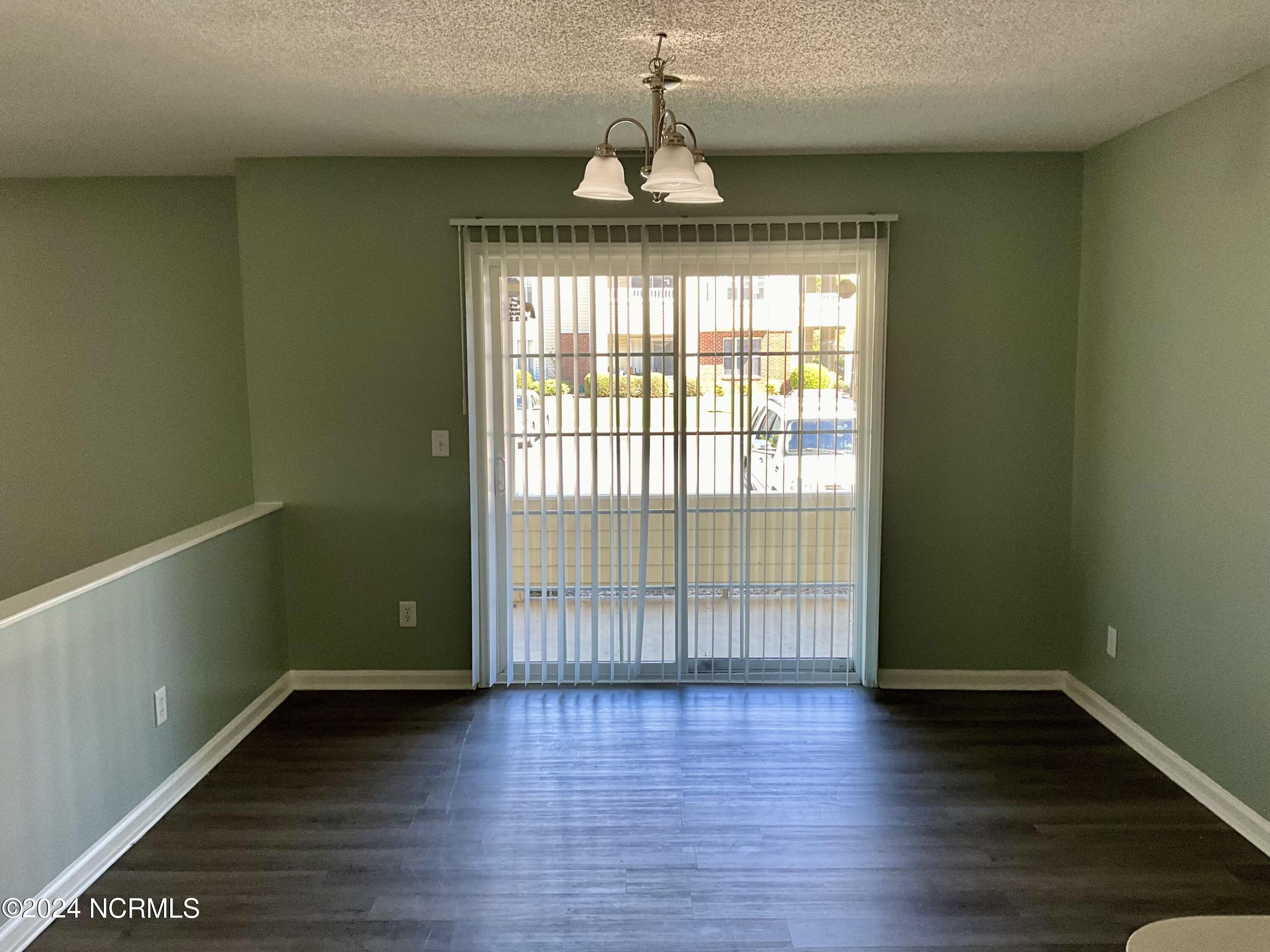 529 Spring Forest Road, Unit A Greenville, NC 27834 - Photo 5 of 16 IMG_0929