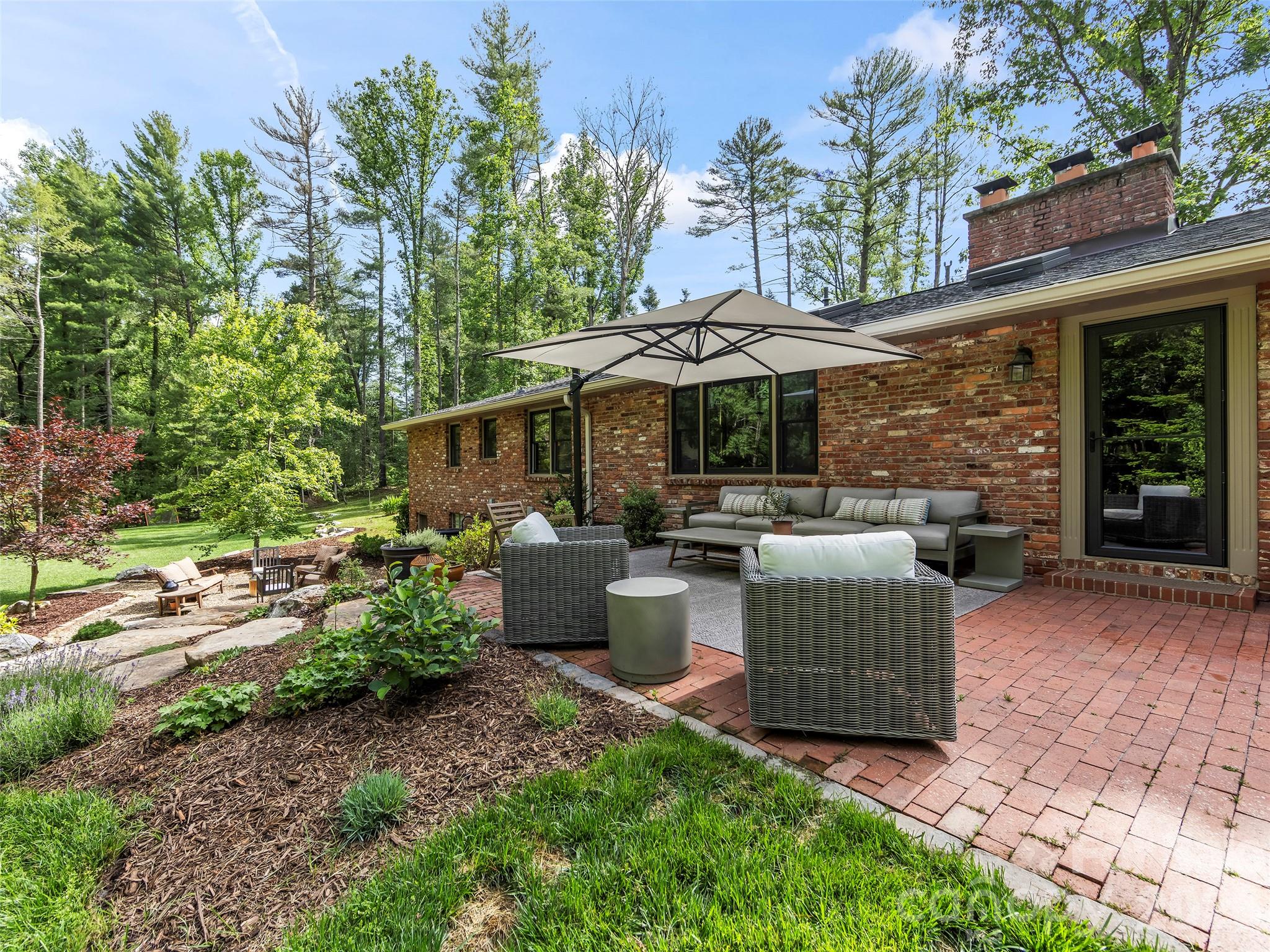423 Vanderbilt Road Asheville, NC 28803 - Photo 38 of 47 Gallery Image 38
