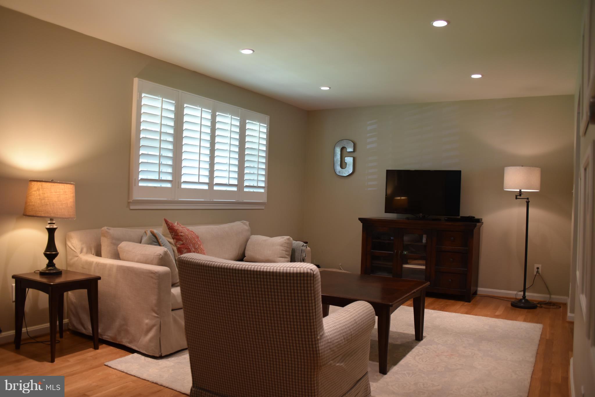 8605 Cromwell Drive Springfield, VA 22151 - Photo 6 of 24 Large Window to Let in Plenty of Light