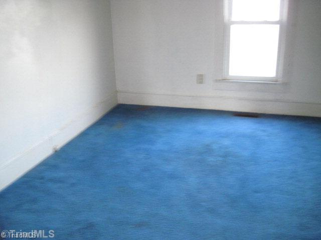 1218 Ridge Avenue Eden, NC 27288 - Photo 6 of 10 1st Bedroom.