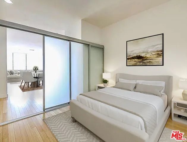 $649,000 | 3810 Wilshire Boulevard, Unit 908, Los Angeles, CA 90010