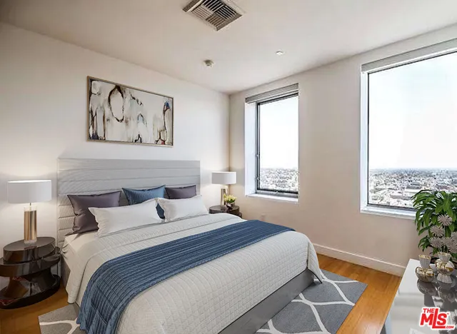 $649,000 | 3810 Wilshire Boulevard, Unit 908, Los Angeles, CA 90010