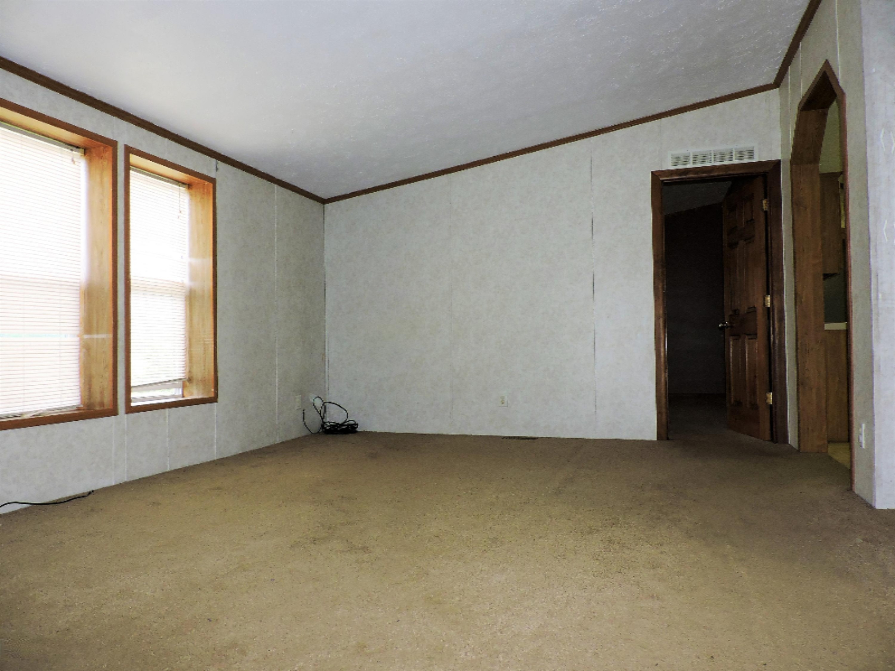 4989 Kirk Road Eau Claire, MI 49111 - Photo 15 of 21 DSCN3166