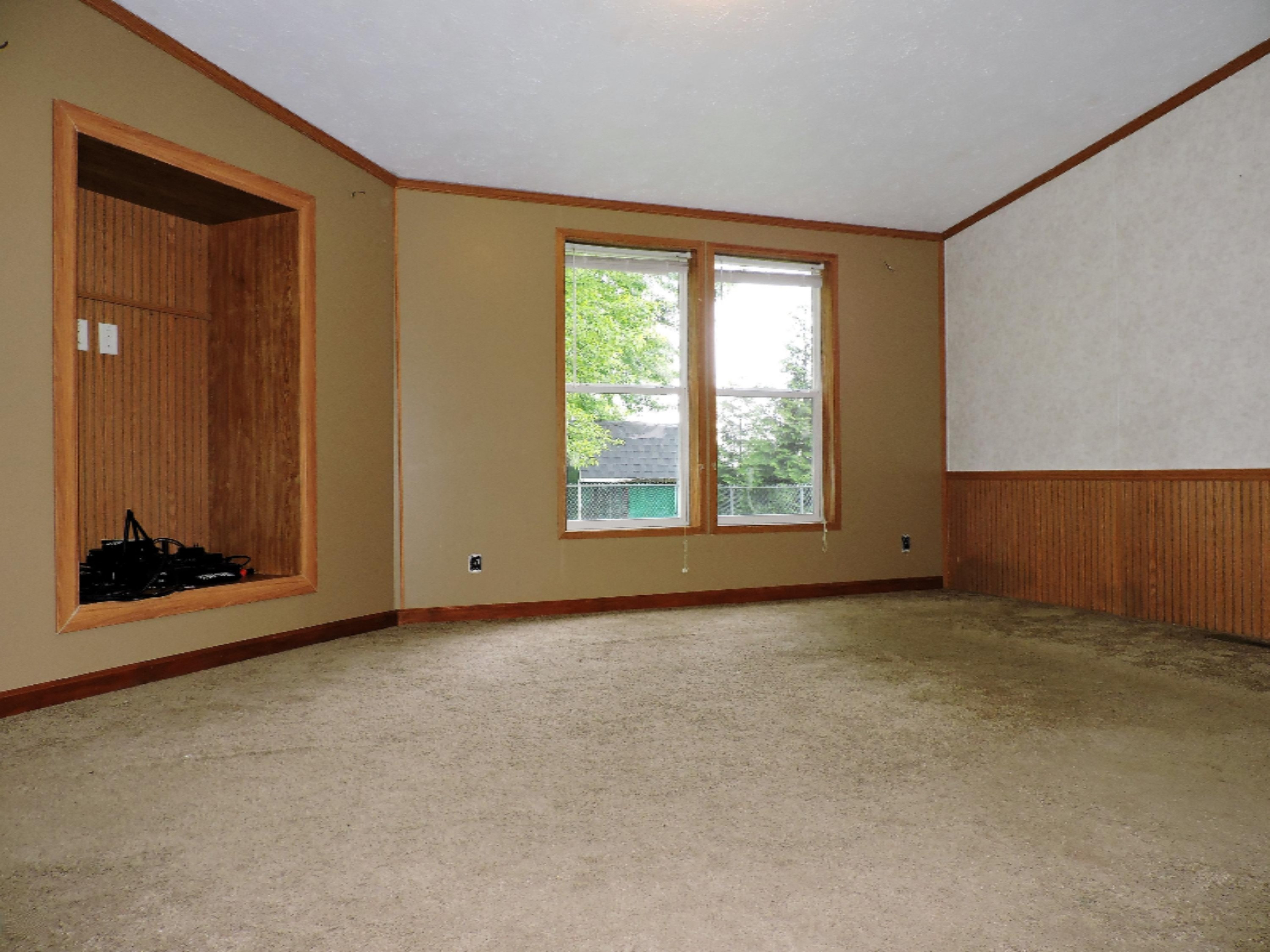 4989 Kirk Road Eau Claire, MI 49111 - Photo 10 of 21 DSCN3153