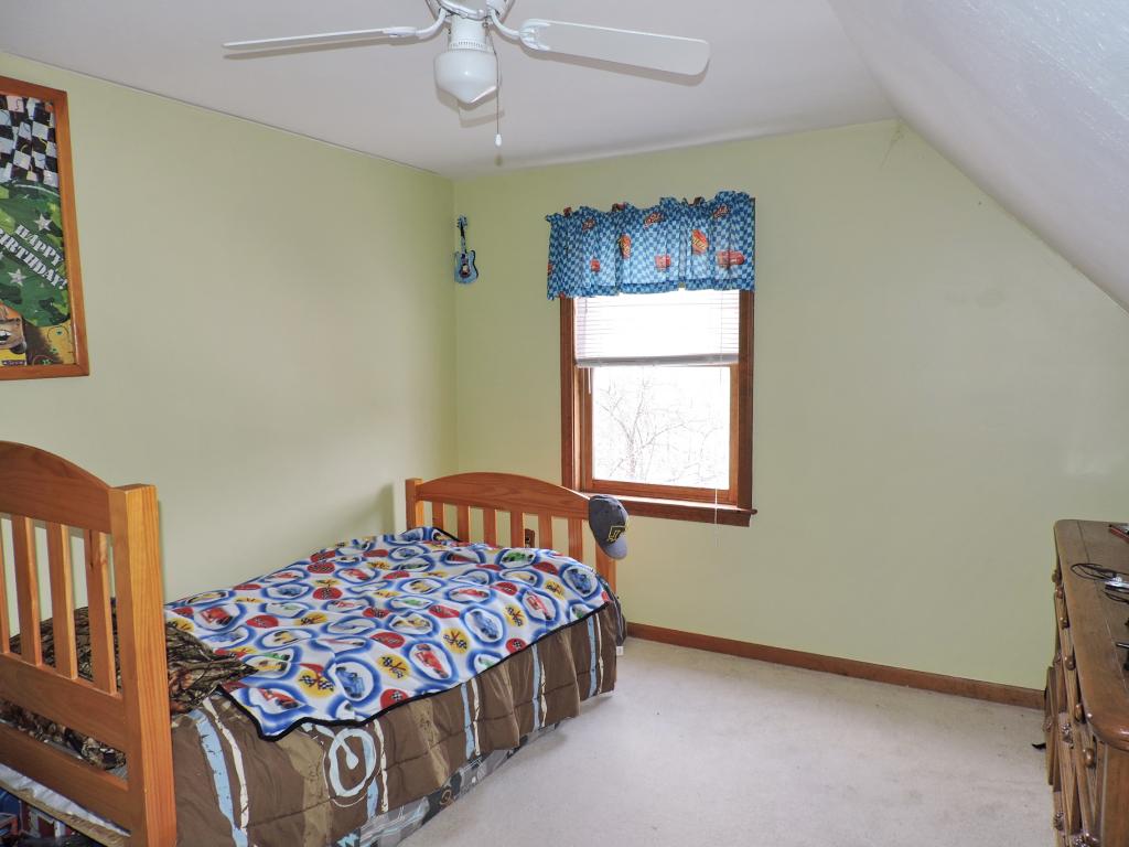 33 Beaver Pond Road Weare, NH 03281 - Photo 18 of 21