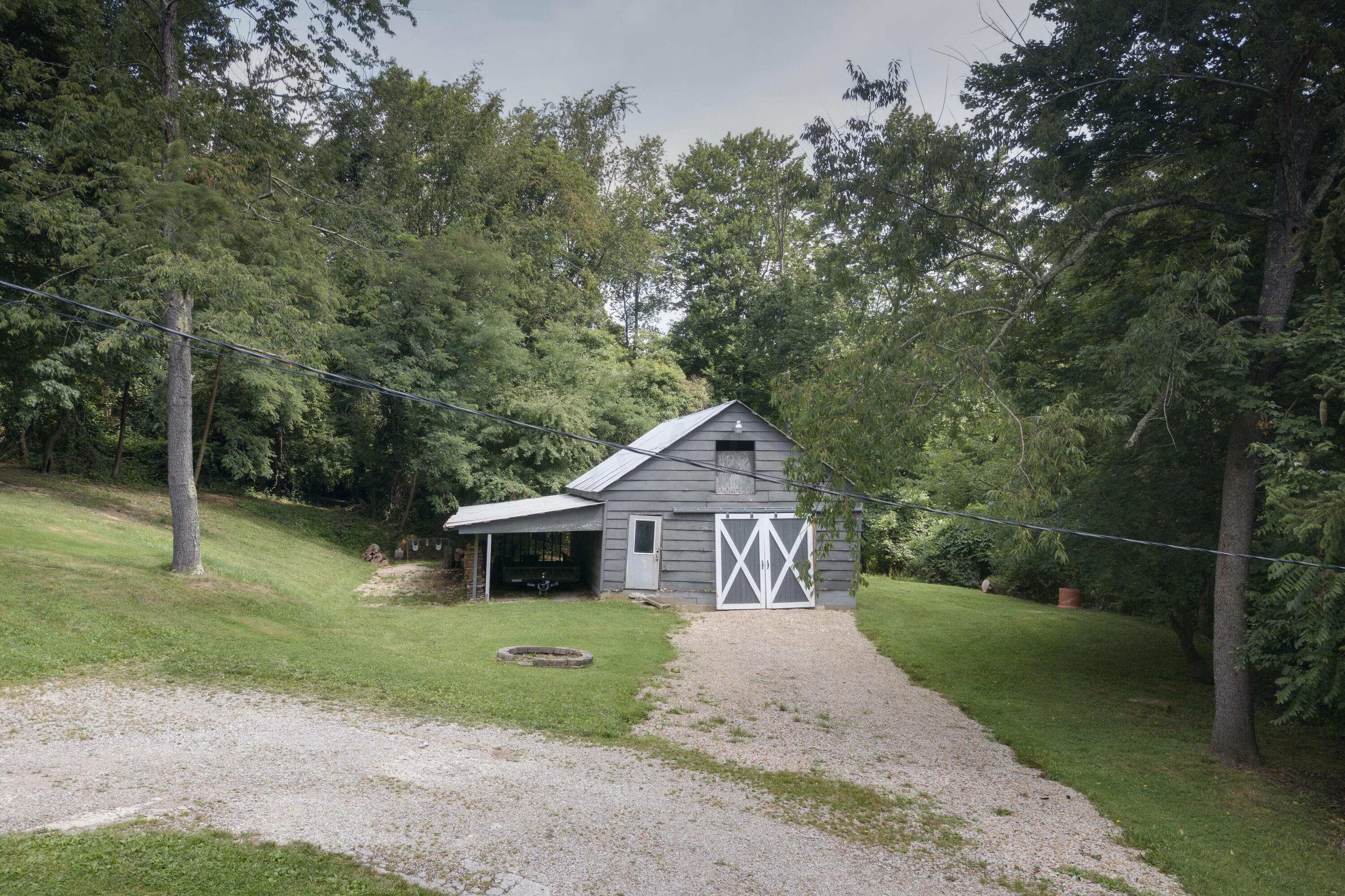 9310 Panhandle Road Newark, OH 43056 - Photo 6 of 54 9310 Panhandle Rd SE Heath OH 43056 USA-