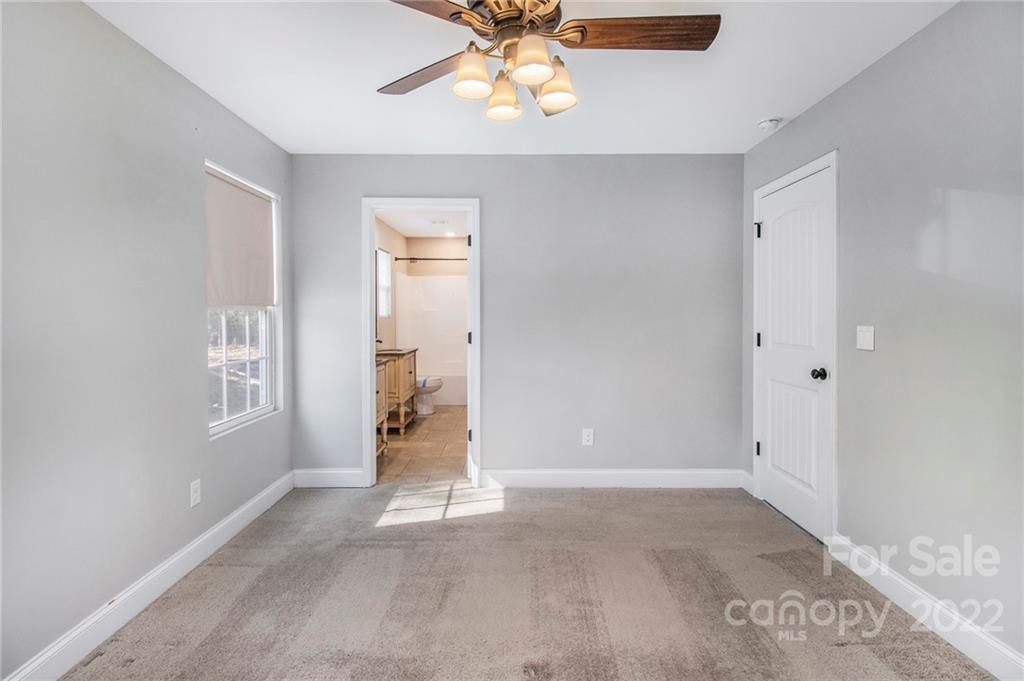 241 Eagle Creek Road Clover, SC 29710 - Photo 13 of 19 Gallery Image 13