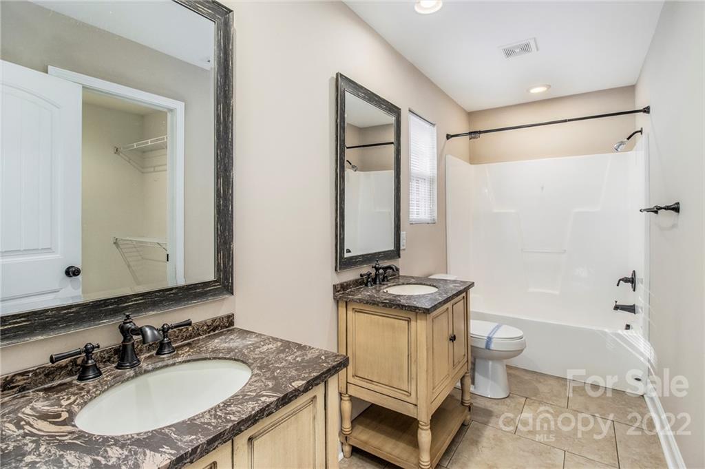 241 Eagle Creek Road Clover, SC 29710 - Photo 6 of 19 Gallery Image 6