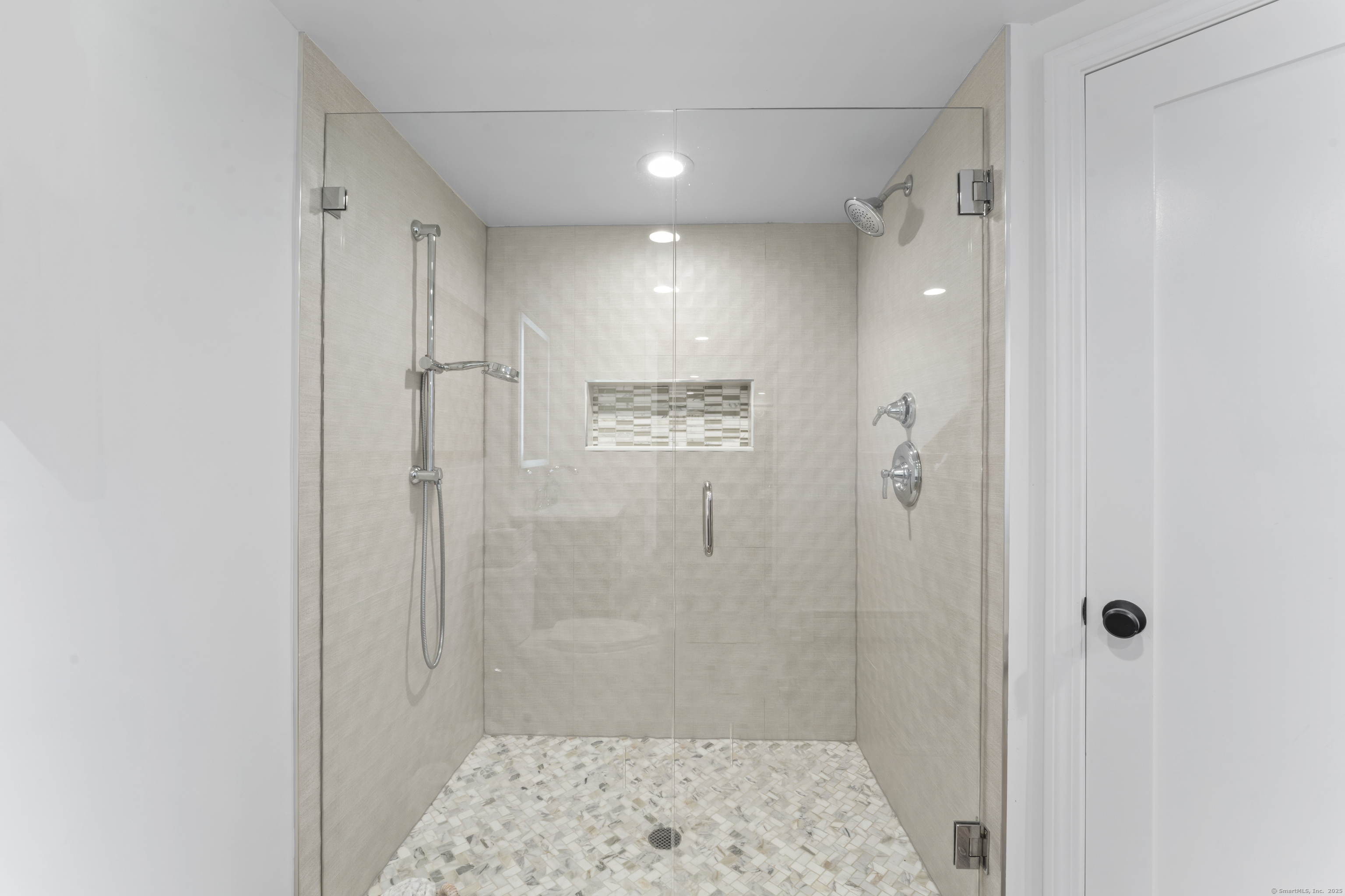 40 Great Ring Road Newtown, CT 06482 - Photo 27 of 39 a bathroom with a shower