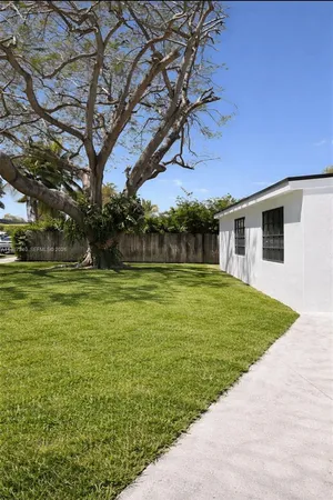 $3,300 | 9341 Marine Drive, Cutler Bay, FL 33189