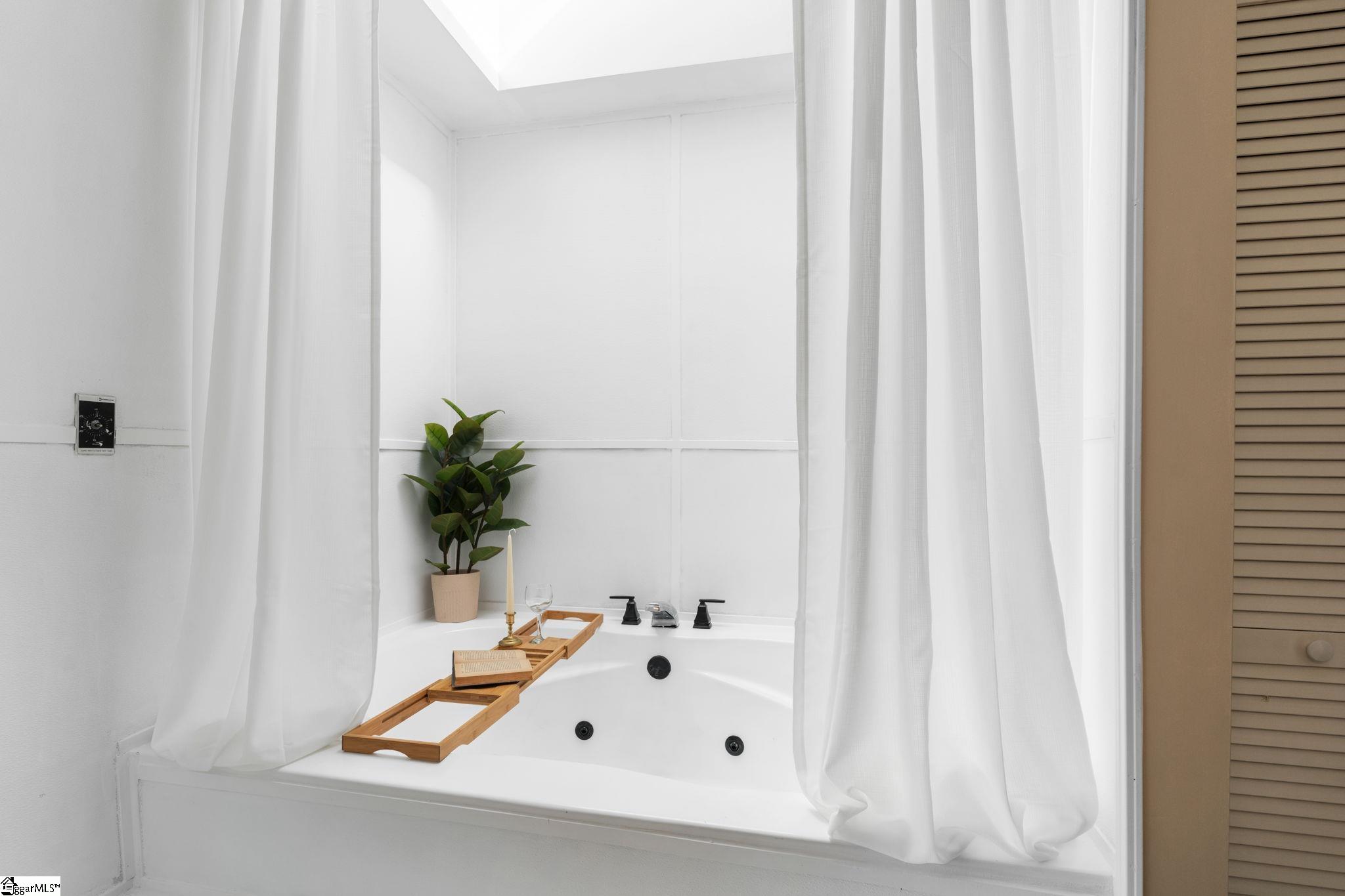 1609 Northlake Drive Anderson, SC 29625 - Photo 18 of 42