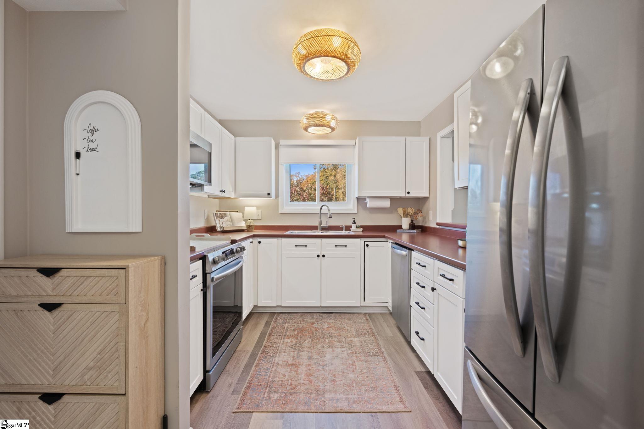 1609 Northlake Drive Anderson, SC 29625 - Photo 23 of 42