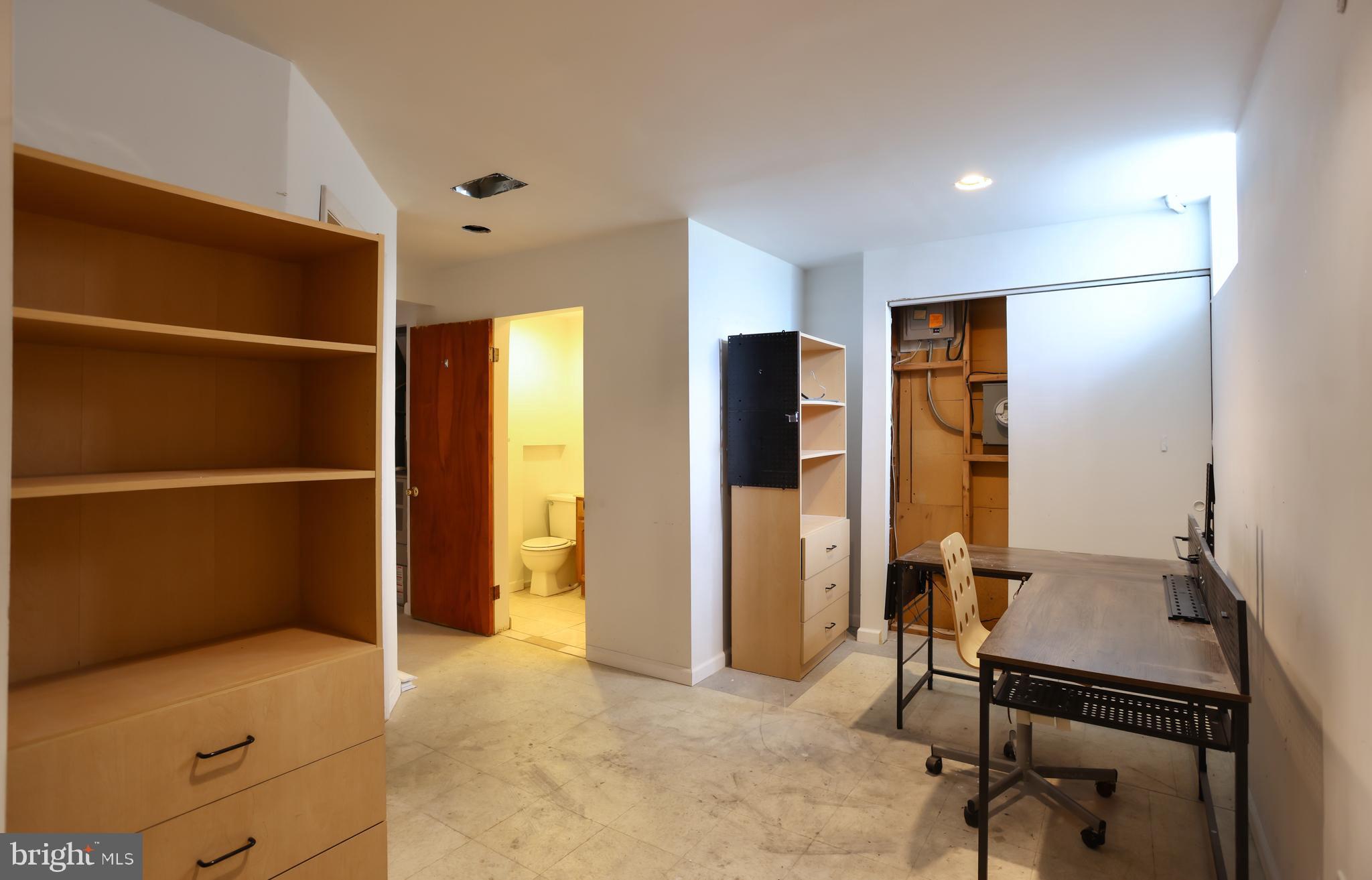 714 Mansfield Road Baltimore, MD 21221 - Photo 18 of 26 Gallery Image 18