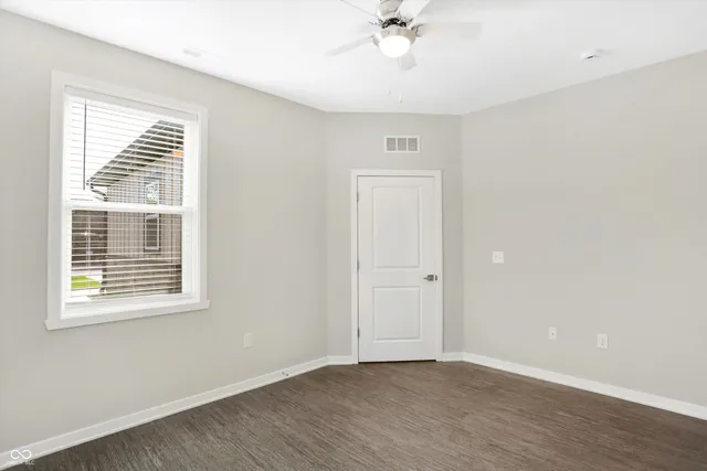 $1,949 | 1964 Sawgrass Drive, Franklin, IN 46131