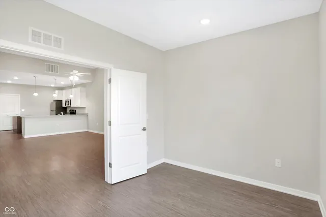 $1,949 | 1964 Sawgrass Drive, Franklin, IN 46131