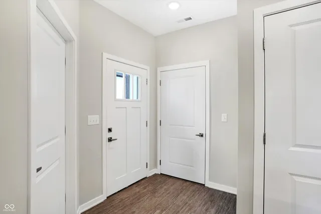 $1,949 | 1964 Sawgrass Drive, Franklin, IN 46131