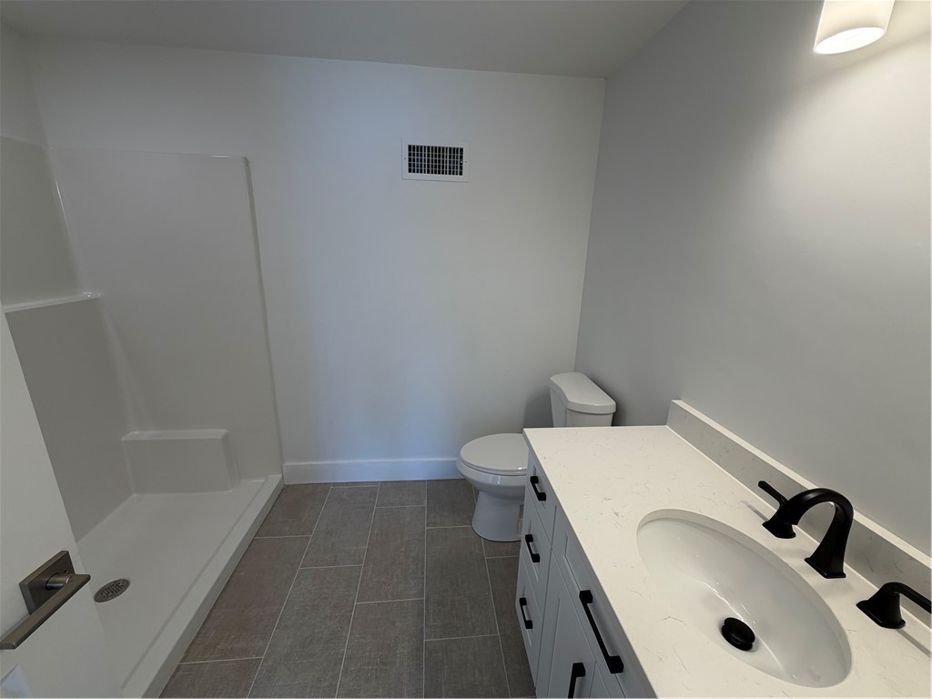 700 Sandy Lane, Unit 9 Warwick, RI 02889 - Photo 43 of 44 Lower level full bathroom