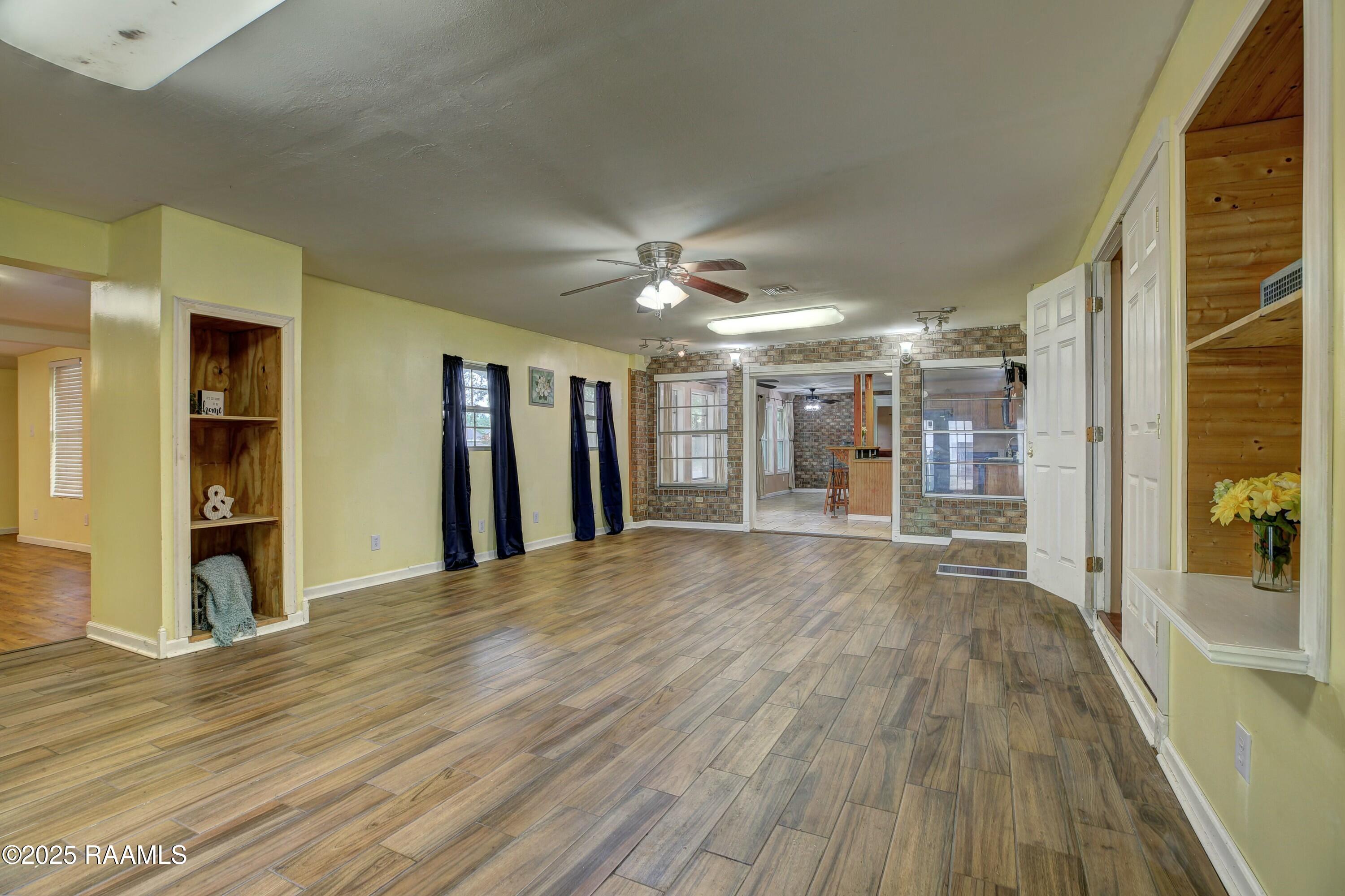 211 Dorsey Road New Iberia, LA 70563 - Photo 24 of 35 Flex Room