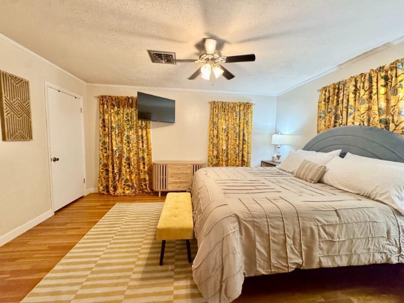 125 Collier Road Saltillo, MS 38866 - Photo 17 of 43 17 Primary Suite