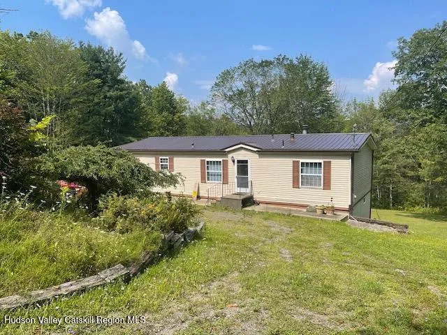 $249,900 | 112 Stone Bridge Road, Cornwallville, NY 12418