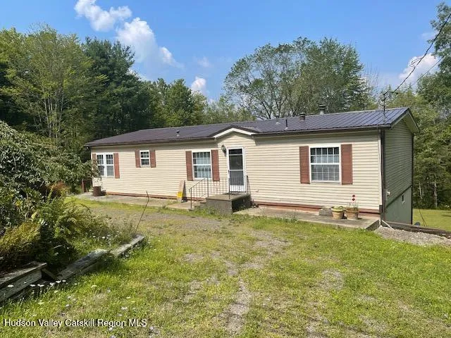 $249,900 | 112 Stone Bridge Road, Cornwallville, NY 12418
