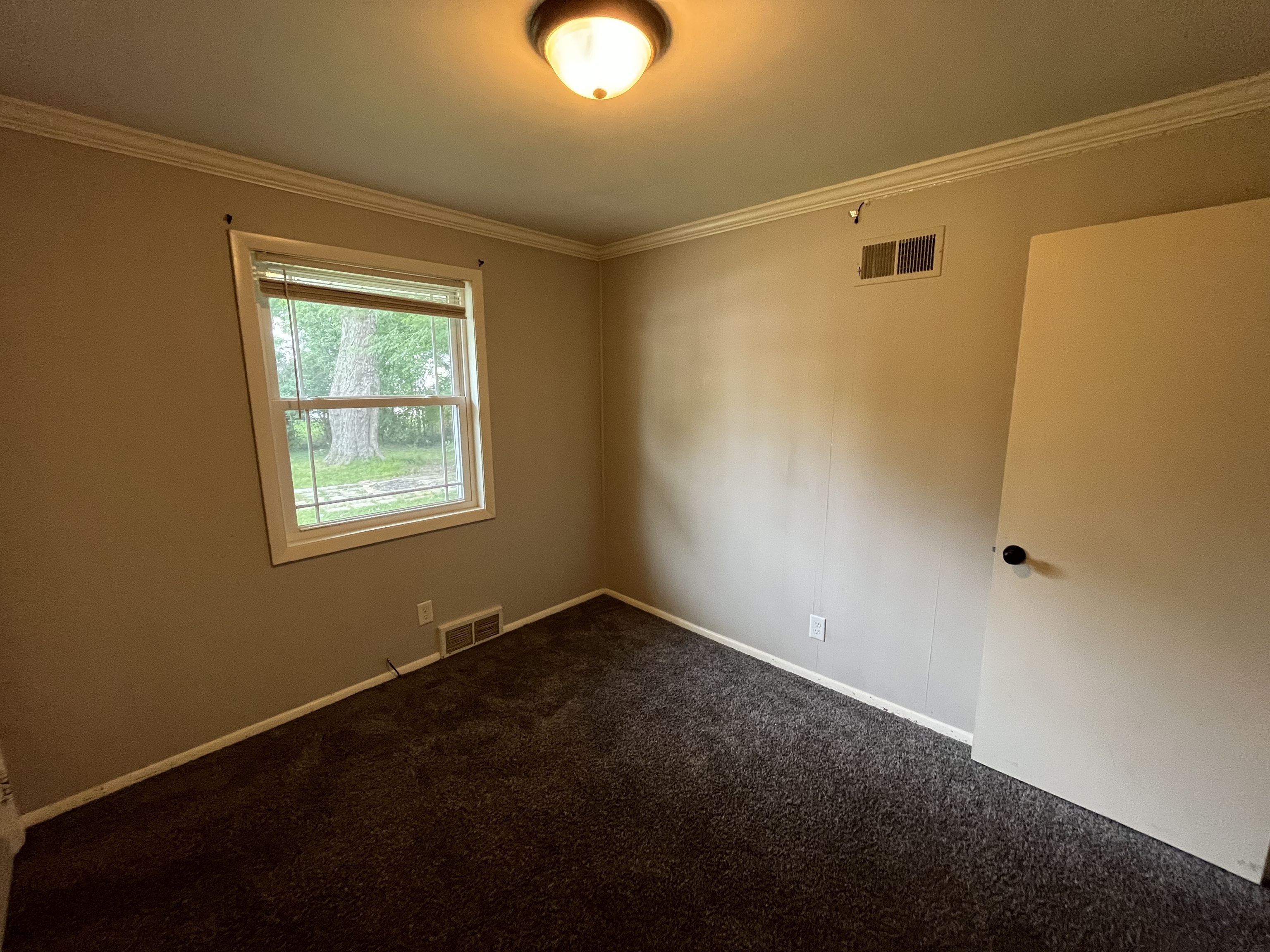 3300 West Amherst Road Muncie, IN 47304 - Photo 11 of 22
