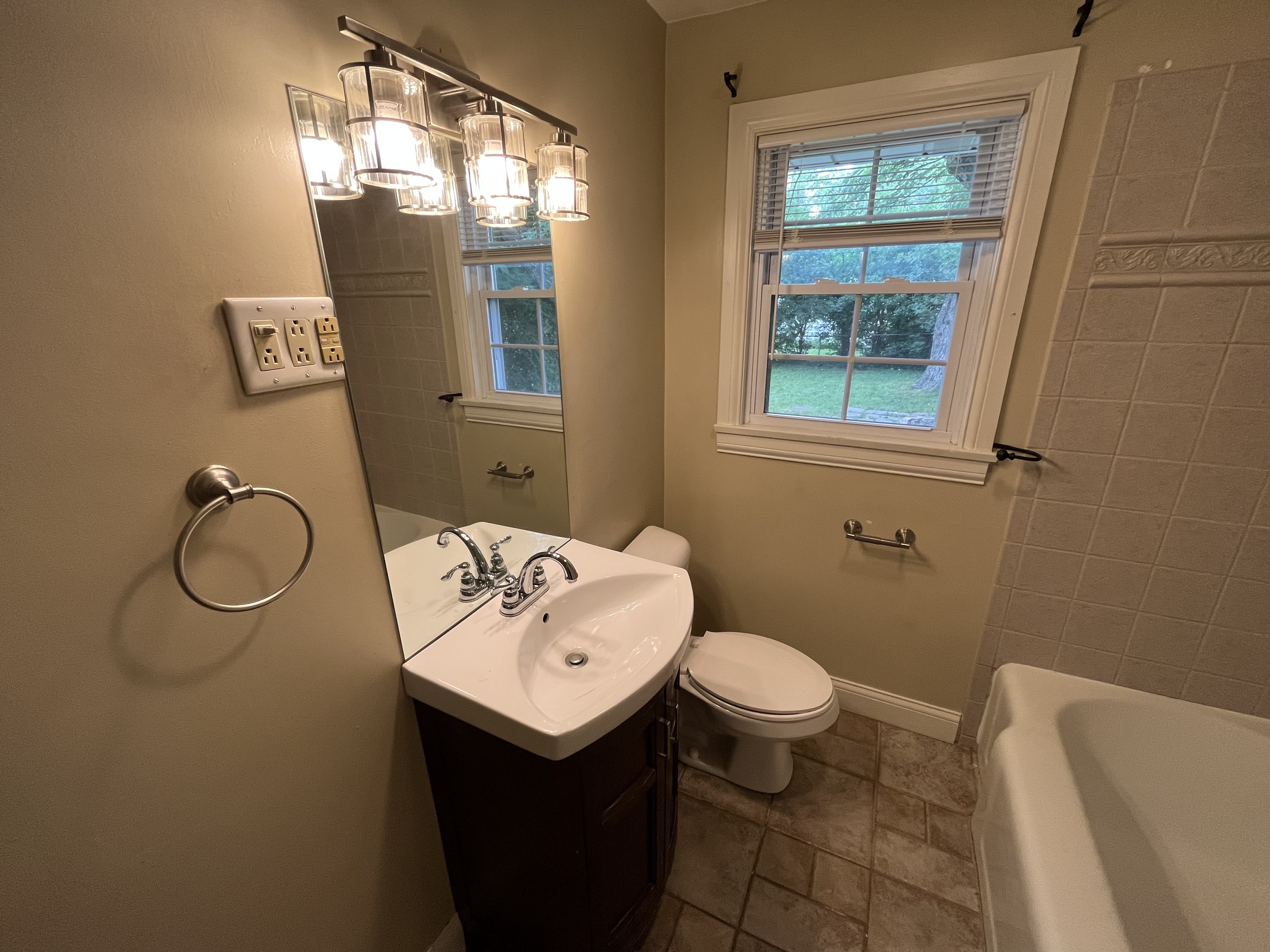 3300 West Amherst Road Muncie, IN 47304 - Photo 12 of 22