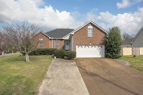 $399,500 | 124 Shannon Avenue, Madison, TN 37115
