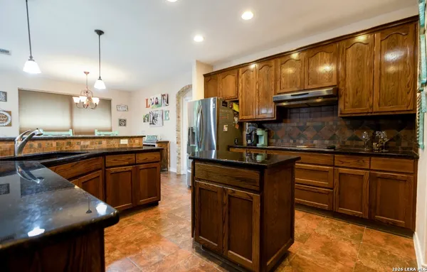 $507,000 | 518 Jack Nicklaus Drive, Devine, TX 78016