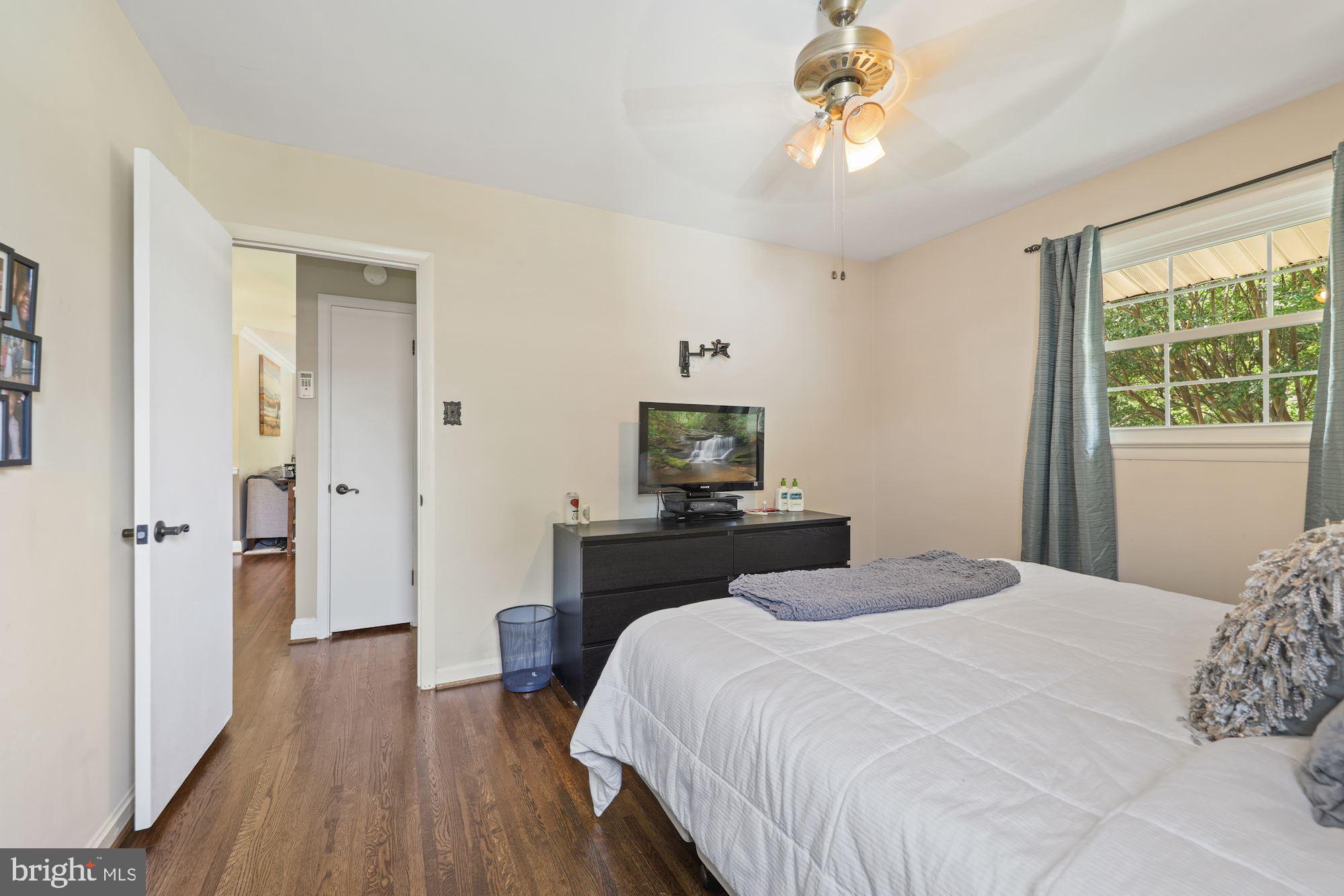 11316 Newport Mill Road Silver Spring, MD 20902 - Photo 23 of 29