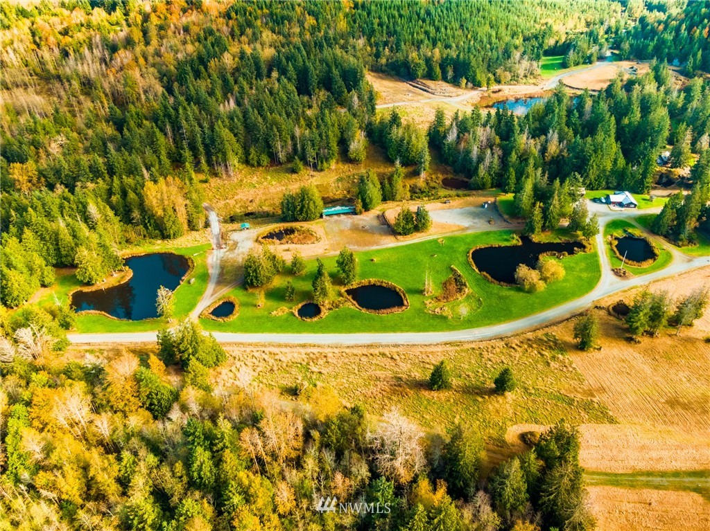 16377 Taylor Road Mount Vernon, WA 98273 - Photo 28 of 40 Gallery Image 28
