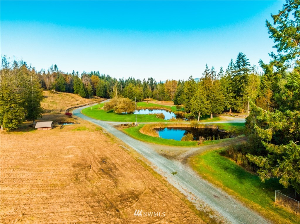 16377 Taylor Road Mount Vernon, WA 98273 - Photo 6 of 40 Gallery Image 6