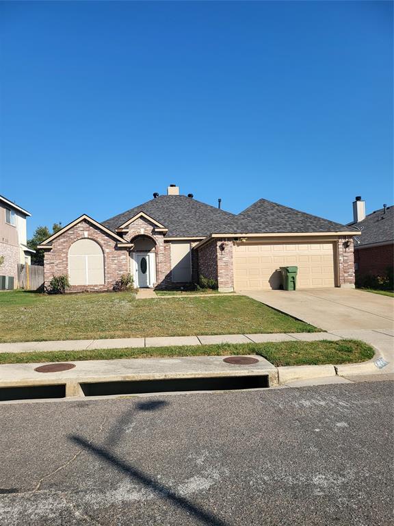7711 Rochester Lane Arlington, TX 76002 - Photo 1 of 33