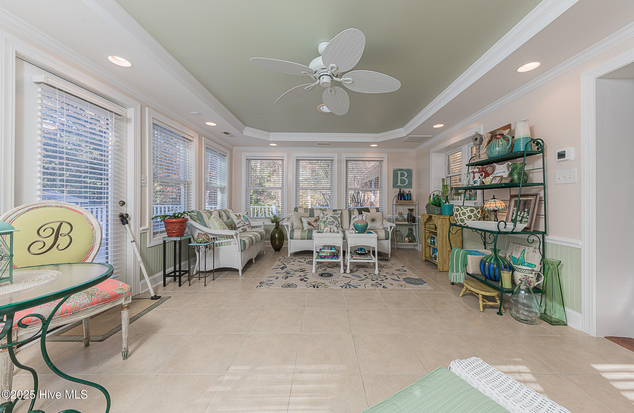 1296 Wolf Swamp Road Jacksonville, NC 28546 - Photo 19 of 89 18SUNROOM