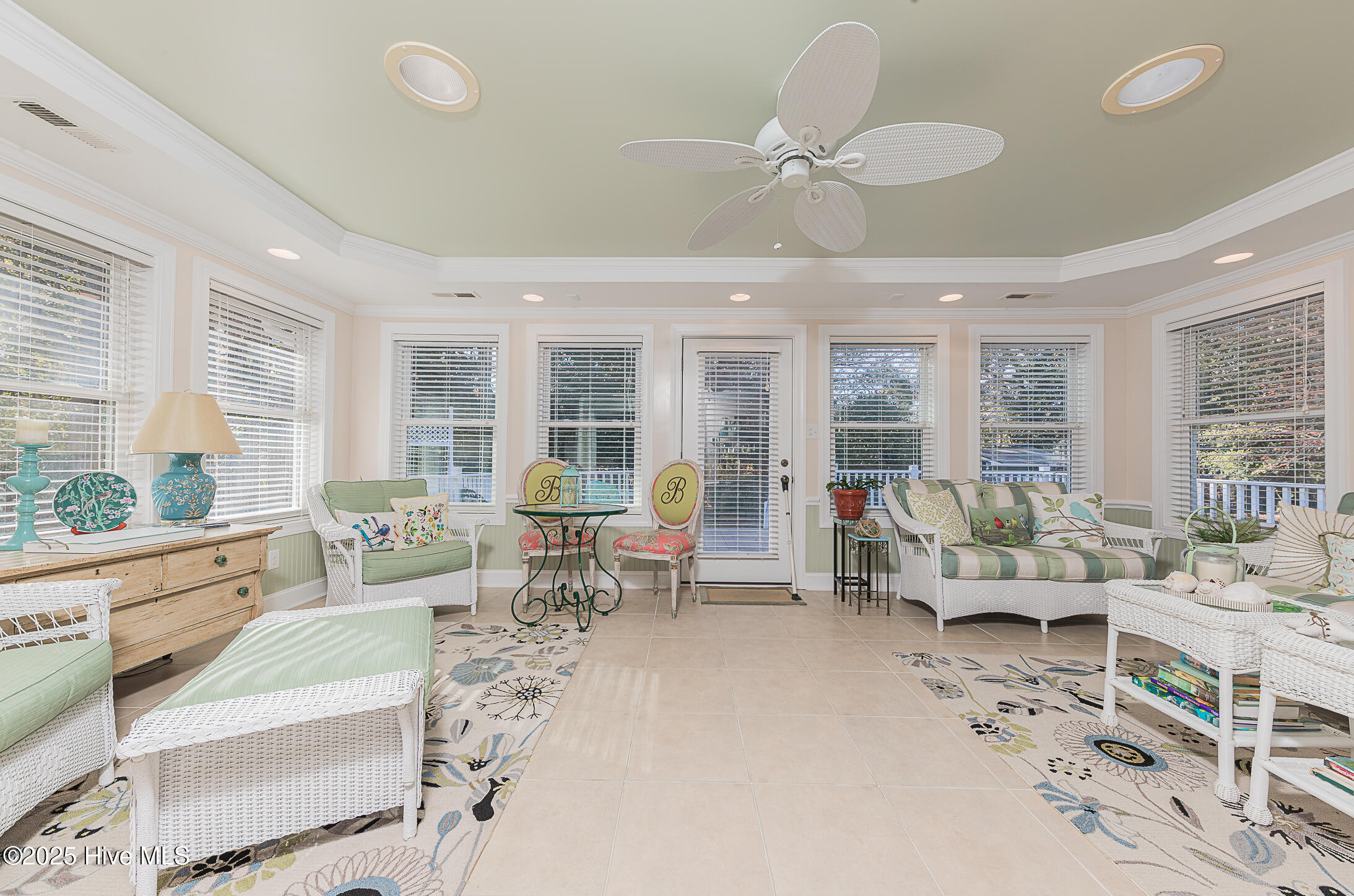 1296 Wolf Swamp Road Jacksonville, NC 28546 - Photo 21 of 89 20SUNROOM