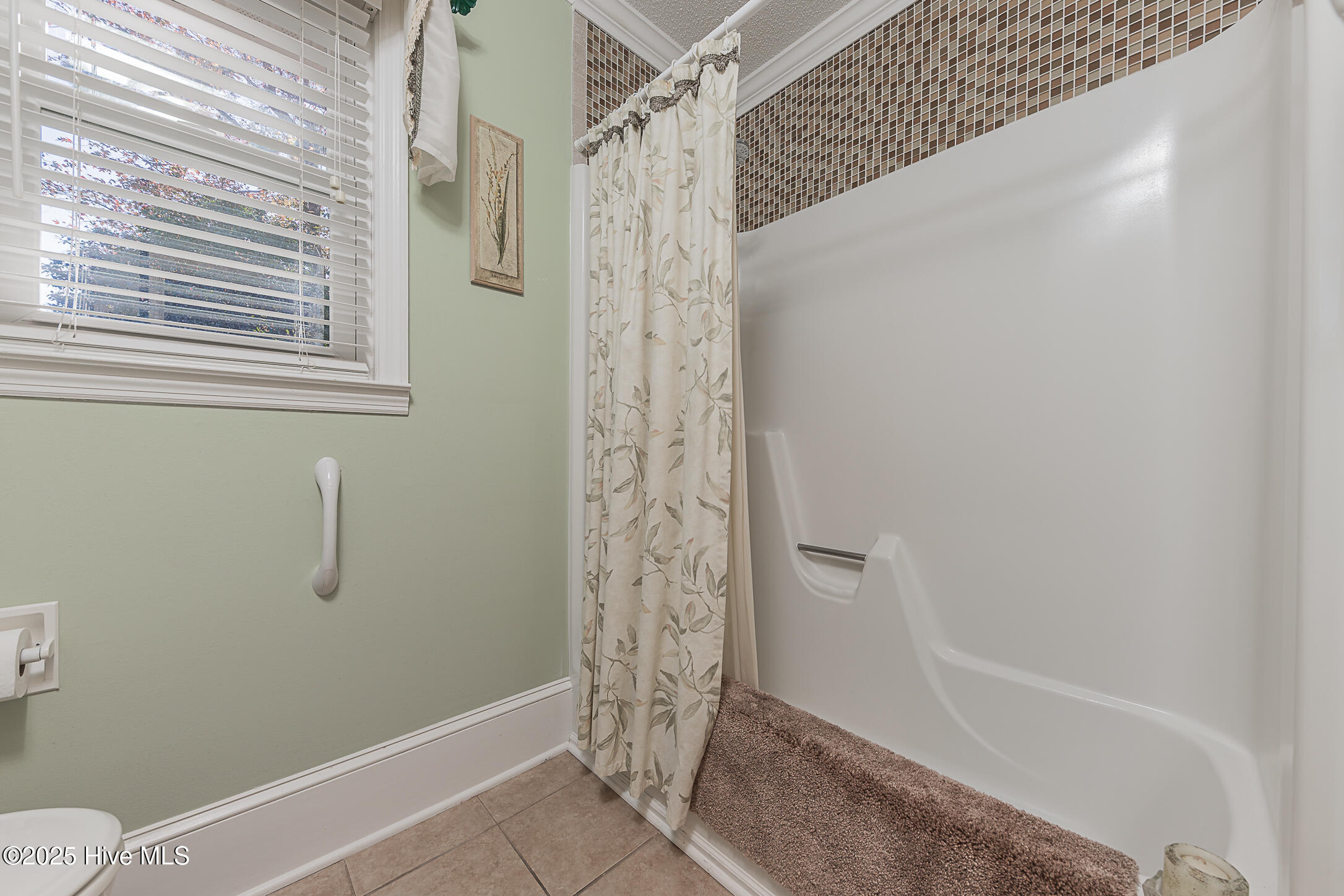 1296 Wolf Swamp Road Jacksonville, NC 28546 - Photo 41 of 89 40BATH1