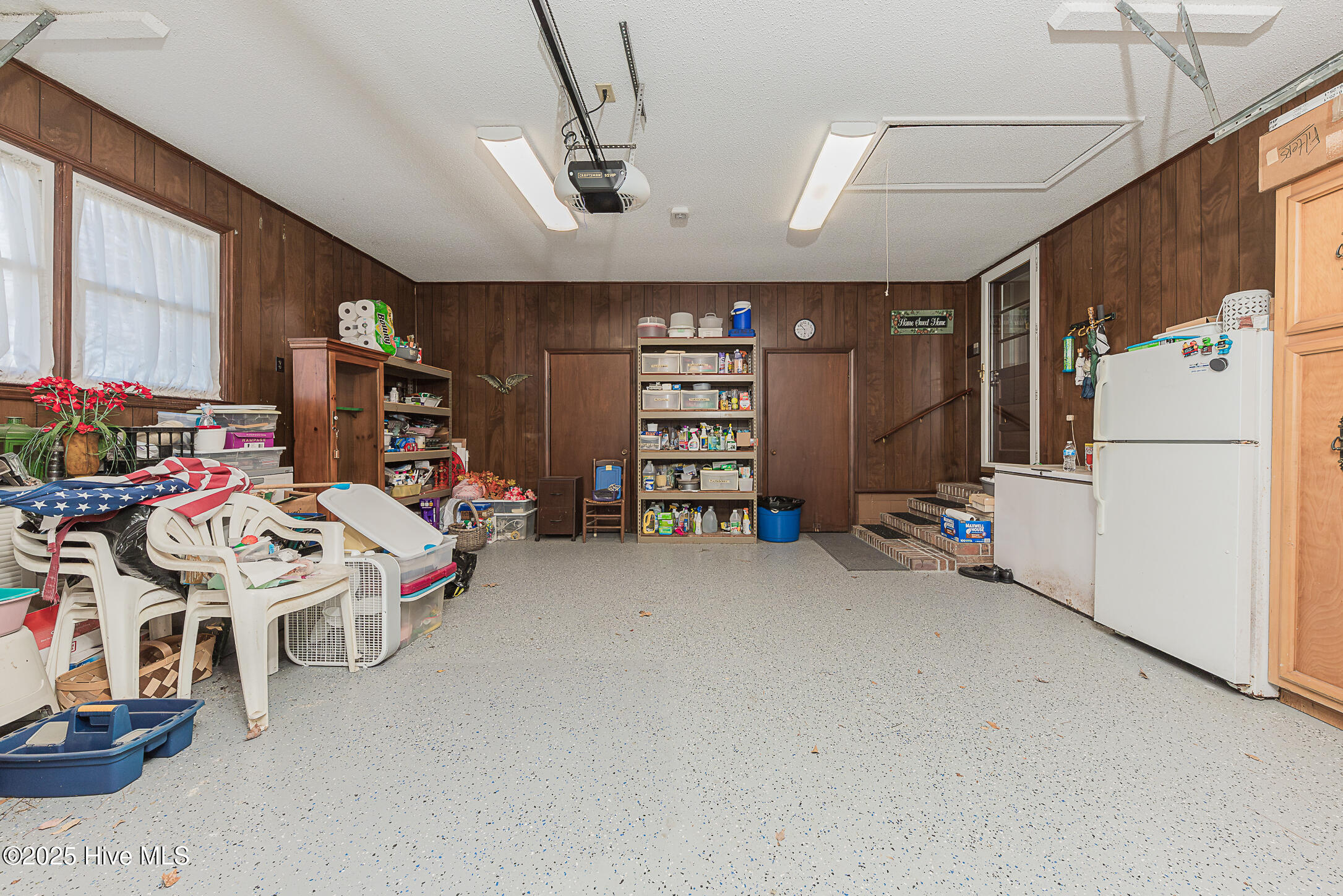 1296 Wolf Swamp Road Jacksonville, NC 28546 - Photo 47 of 89 46GARAGE