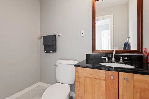 $320,000 | 3710 West 60th Place, Chicago, IL 60629