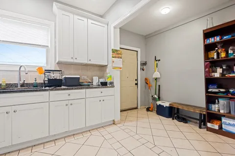 $320,000 | 3710 West 60th Place, Chicago, IL 60629