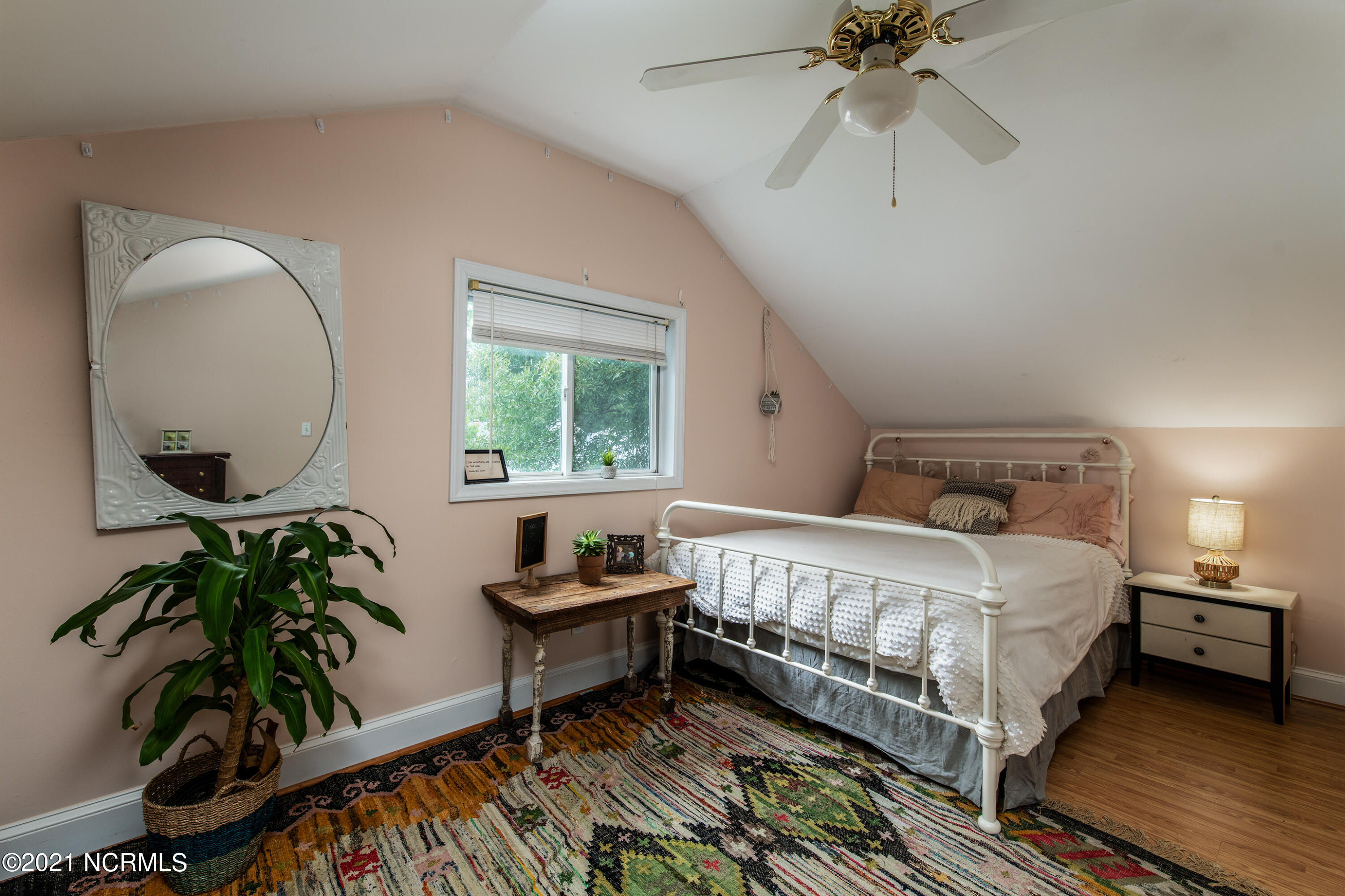 1423 Rhem Avenue New Bern, NC 28560 - Photo 23 of 50 Bedroom 2