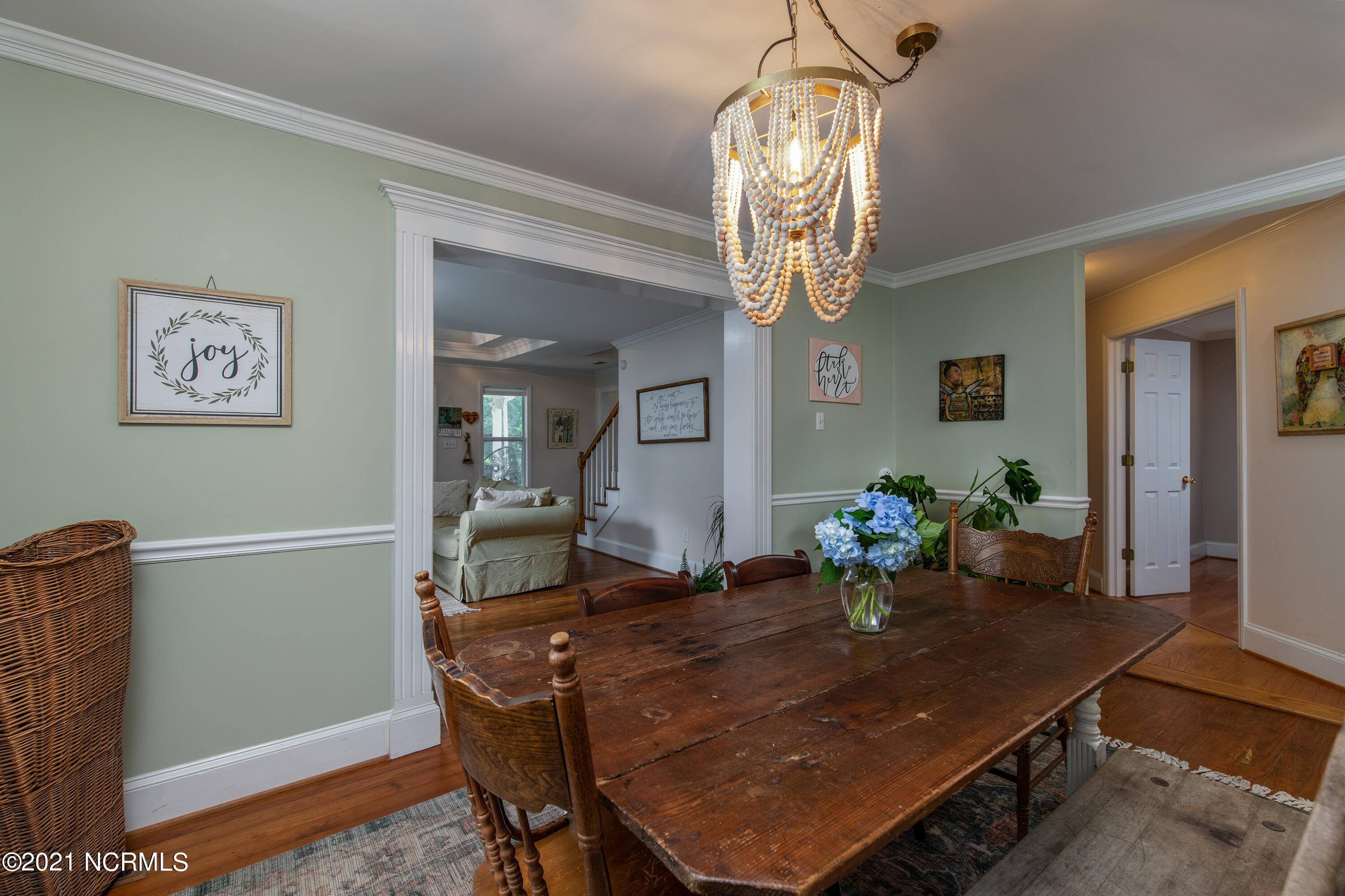 1423 Rhem Avenue New Bern, NC 28560 - Photo 8 of 50 Formal Dining Room