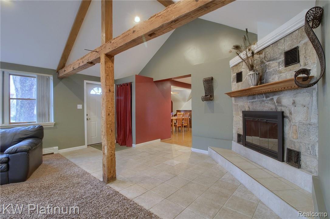 454 Wadhams Road St. Clair, MI 48079 - Photo 8 of 31 7-Great Room 4th View.jpg