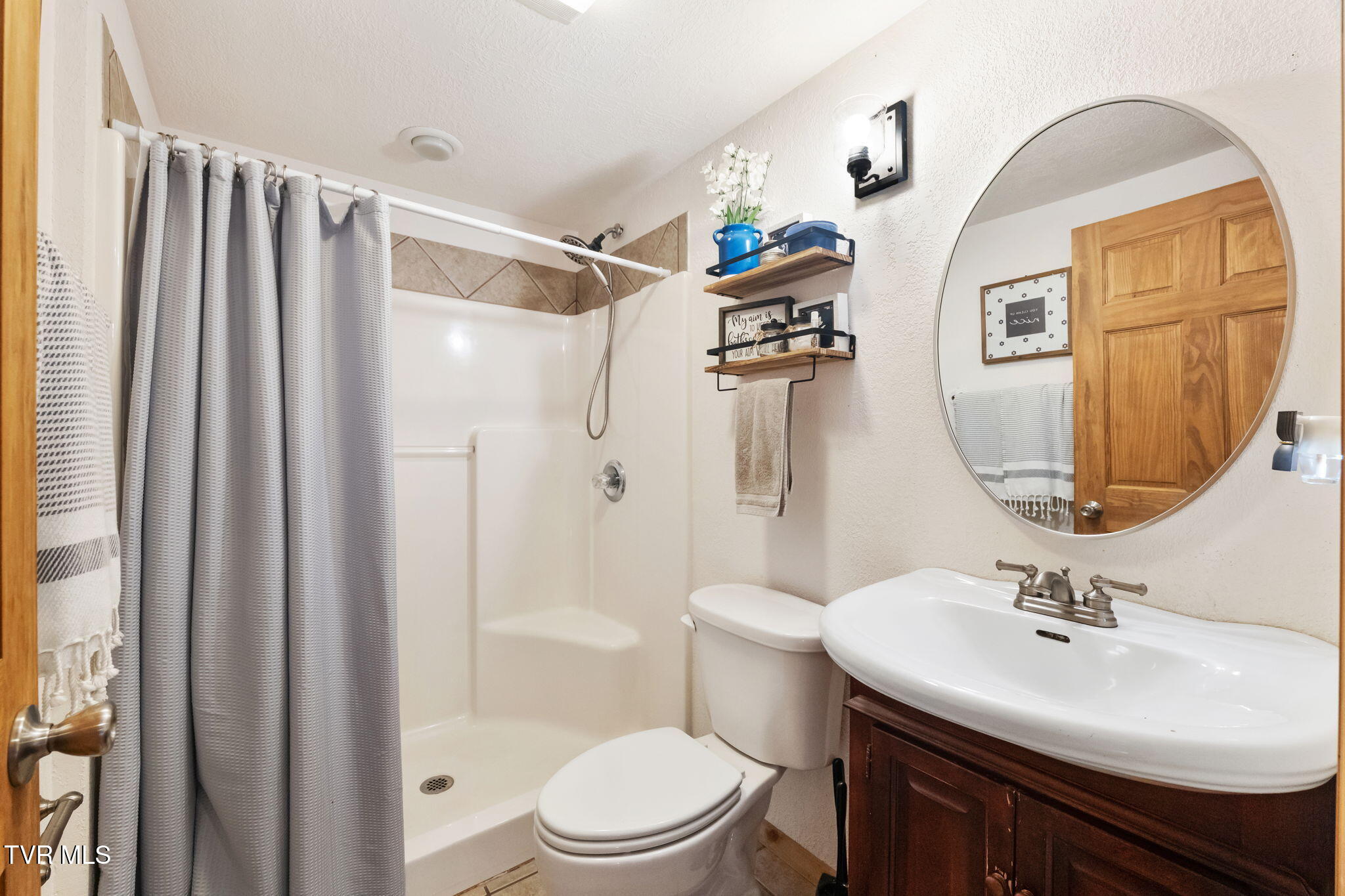 21179 Green Spring Road Abingdon, VA 24211 - Photo 13 of 37 17-web-or-mls-21197-green-spring-rd