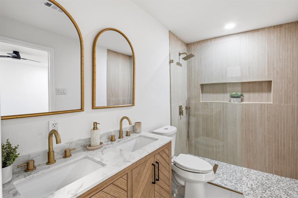 2528 Springvale Drive Farmers Branch, TX 75234 - Photo 14 of 25