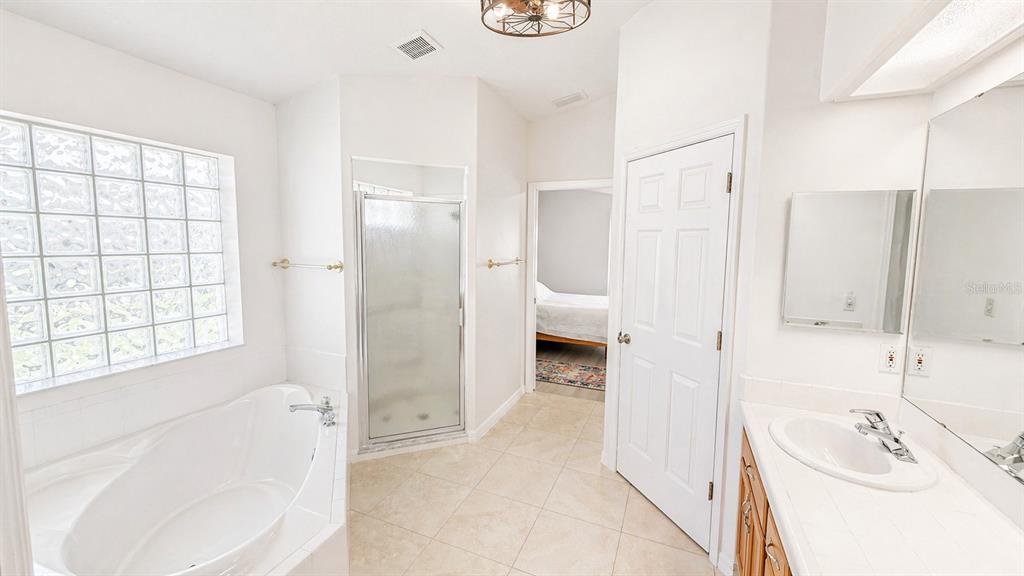 5277 Indian Ocean Loop Tavares, FL 32778 - Photo 23 of 30