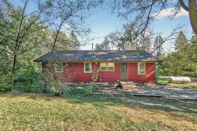 $379,900 | 18554 St Francis Boulevard Northwest, Anoka, MN 55303