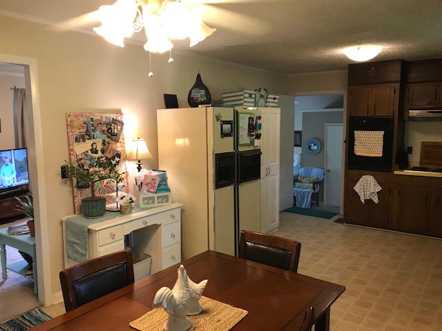 2804 Cat Creek Road Manchester, TN 37355 - Photo 7 of 14 Additional kitchen view